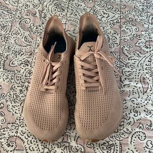 Flux Footwear Adapt Runner size 8